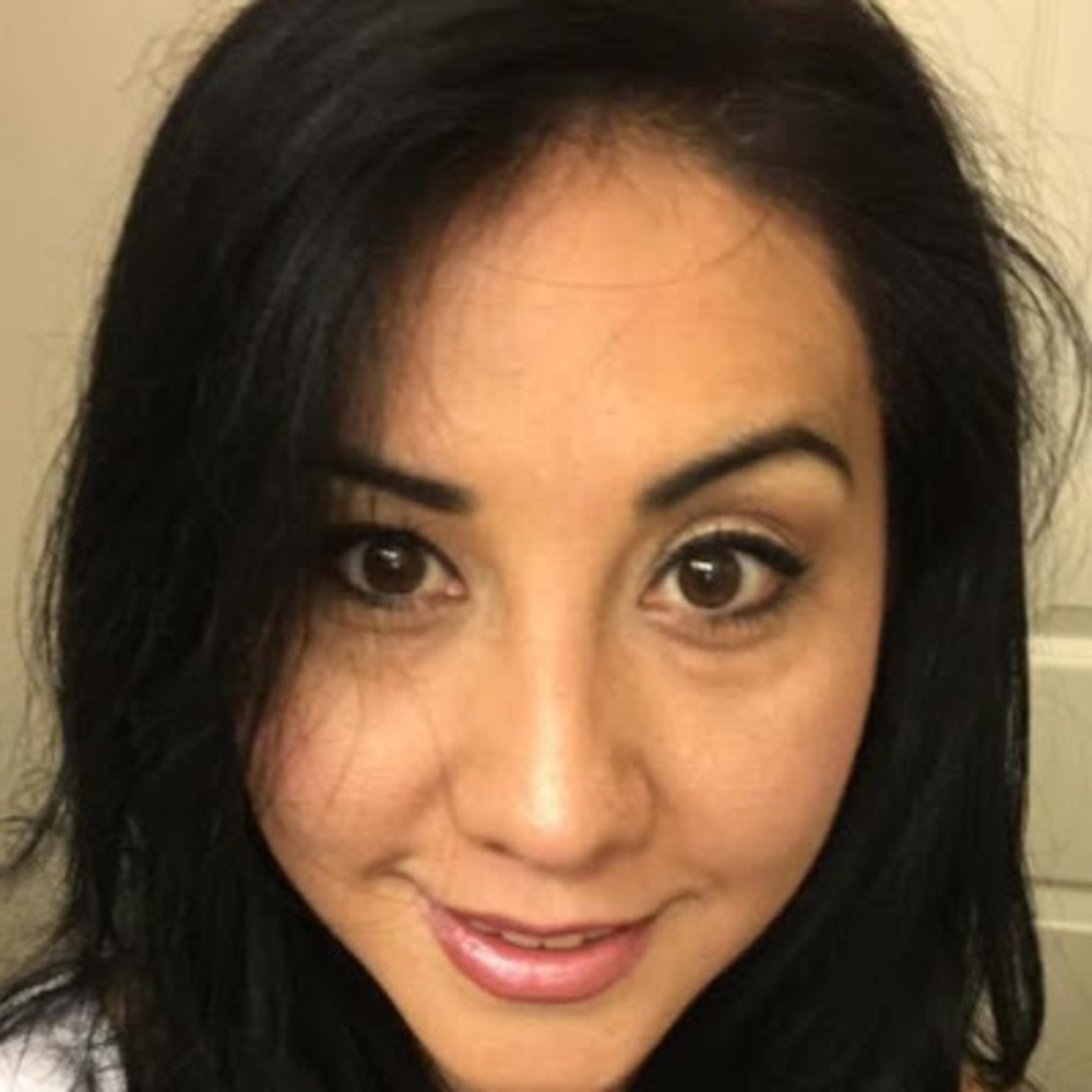 Meet your Posher, Andrea